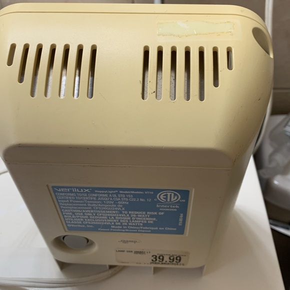 Light - Picture 3 of 8